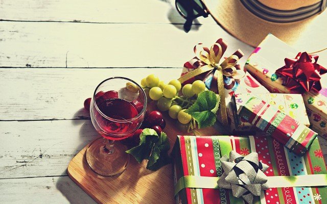 Holiday Shopping in Memphis